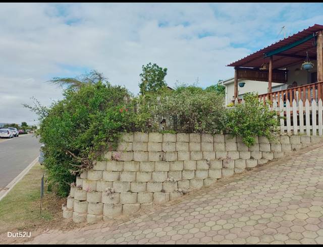 3 BEDROOM HOUSE FOR SALE IN FRAAIUITSIG